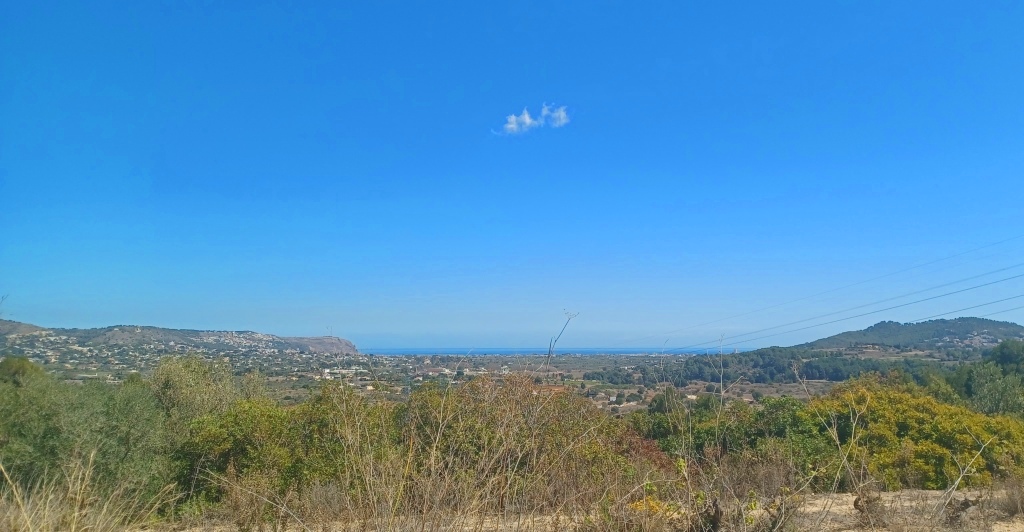 SE VENDE TERRENO CON PANORAMICAS VISTAS AL MAR 12.018m2