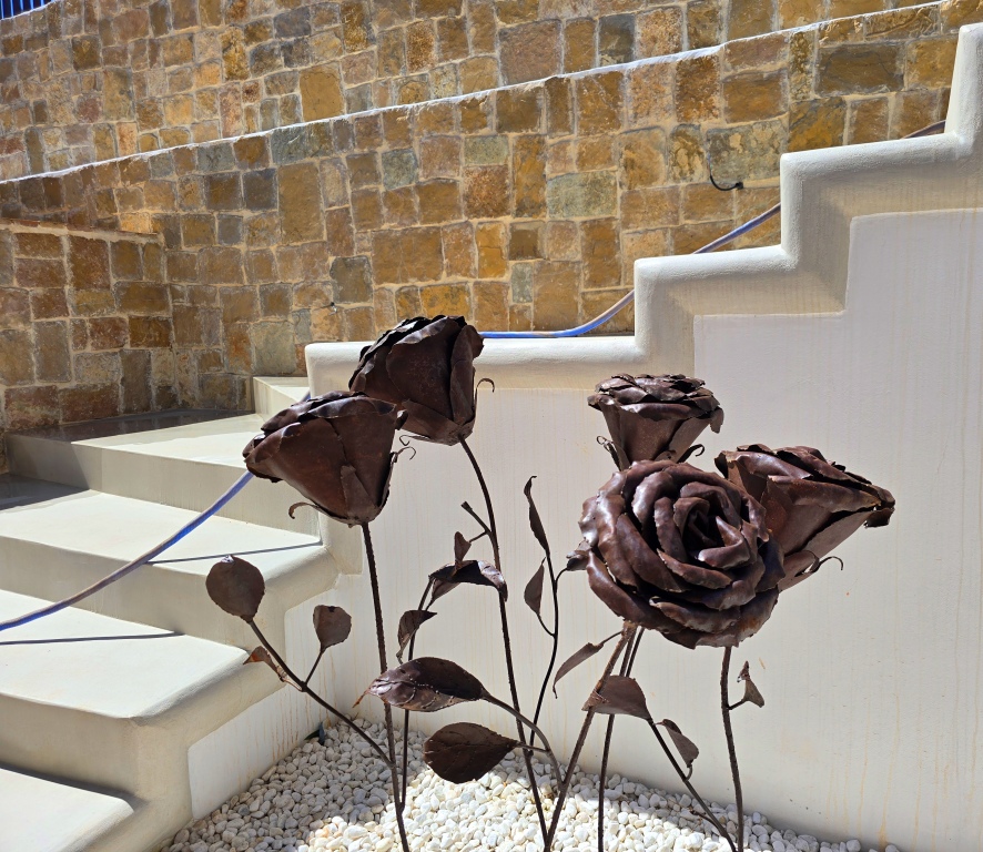 NEUE LUXUSVILLA ZUM VERKAUF mit herrlichem Blick auf das Meer und Ibiza